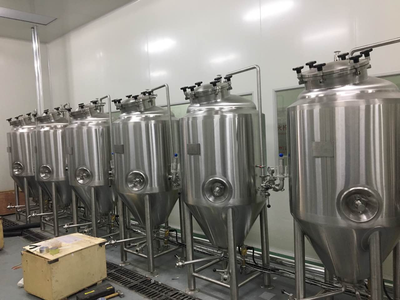 2BBL 300L蒸汽加热微型啤酒酿造系统设备供ZXF销售