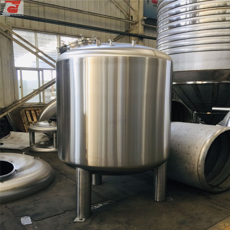 纯净水，tank.jpg