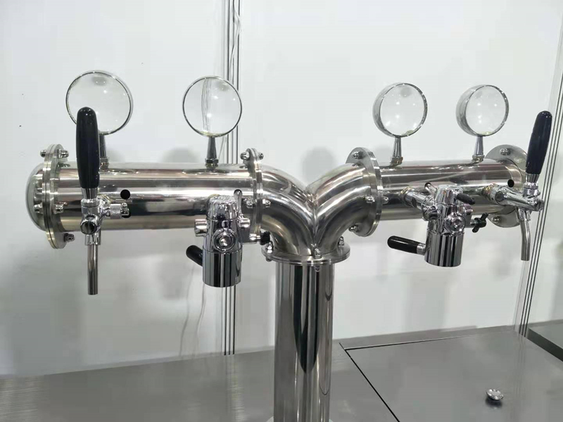 啤酒分配器小桶啤酒冷却器冰箱，带4台水龙头制造商ZXF
